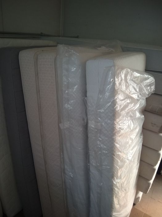 Materace kilkanaście sztuk