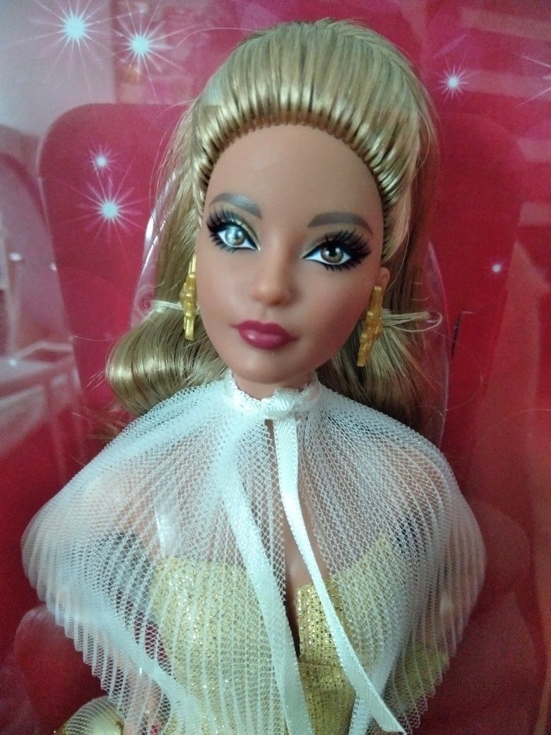 Lalka Barbie Kolekcjonerska Świąteczna Holiday 2023