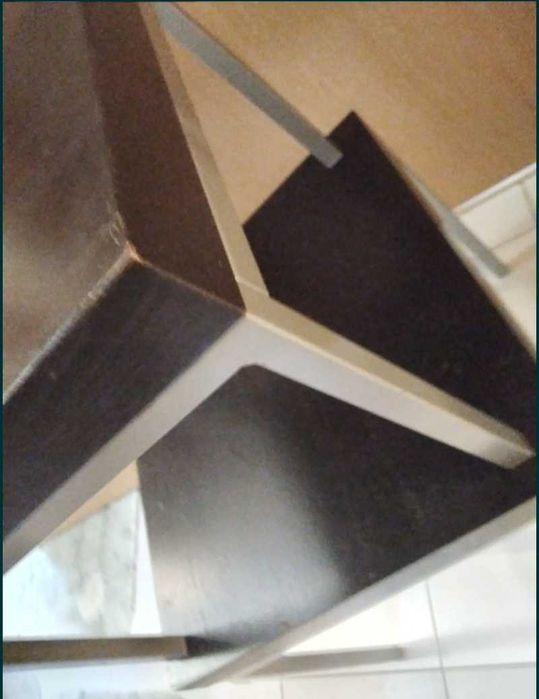 2 mesas de apoio IKEA