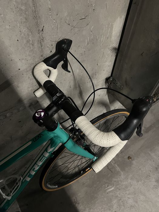 Rower szosowy Trek Lexa