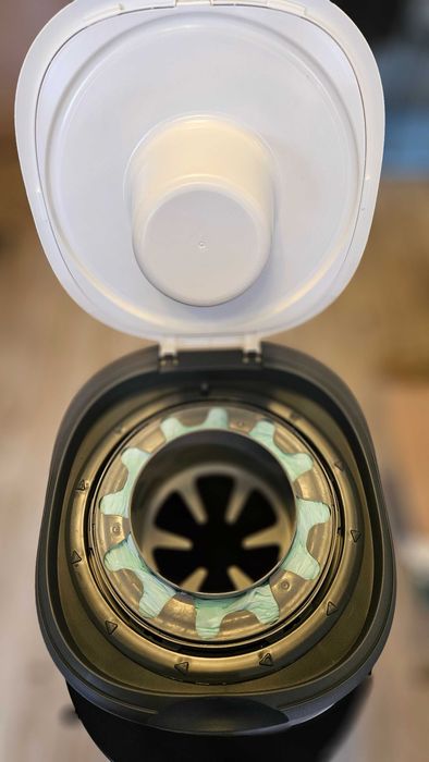 Tommee Tippee Sangenic Twist & Click Kosz Na Pieluchy + 4 wkłady nowy