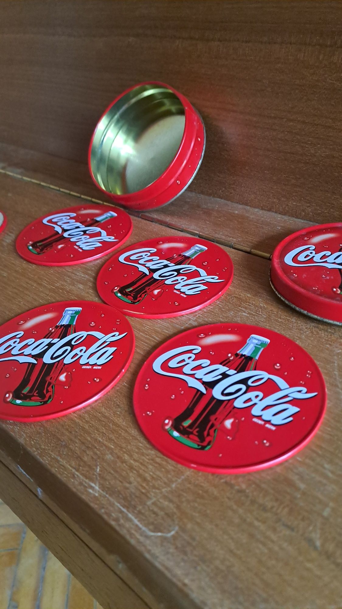 Wyjątkowe stare podkładki na napoje coca cola