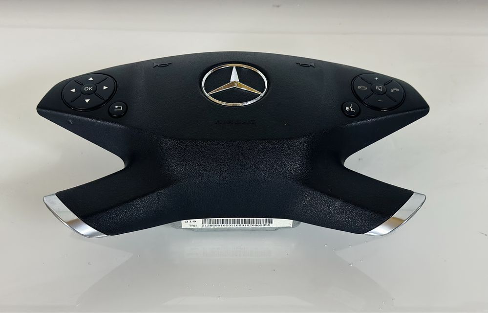 Airbag руля Подушка безпеки в руль Mercedes-Benz E-class w212 s212