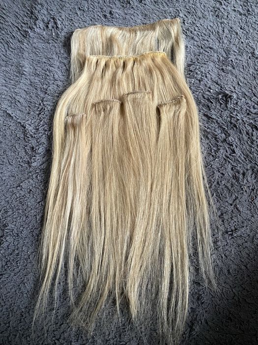 Натуральне волосся, треси. На кліпсах.