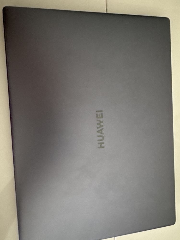 Huawei MateBook 14 i5 10ª Gen 8GB 512GB SSD MX350 — Excelente Estado
