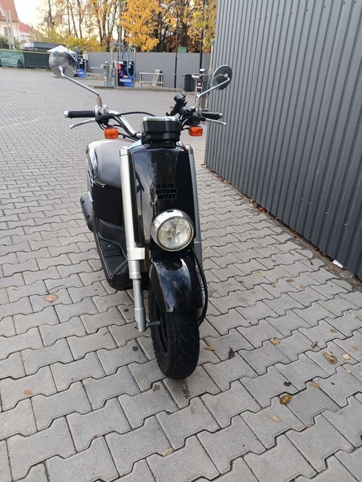 Долгосрочна аренда мопеда yamaha vox