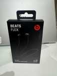 Beats flex selados