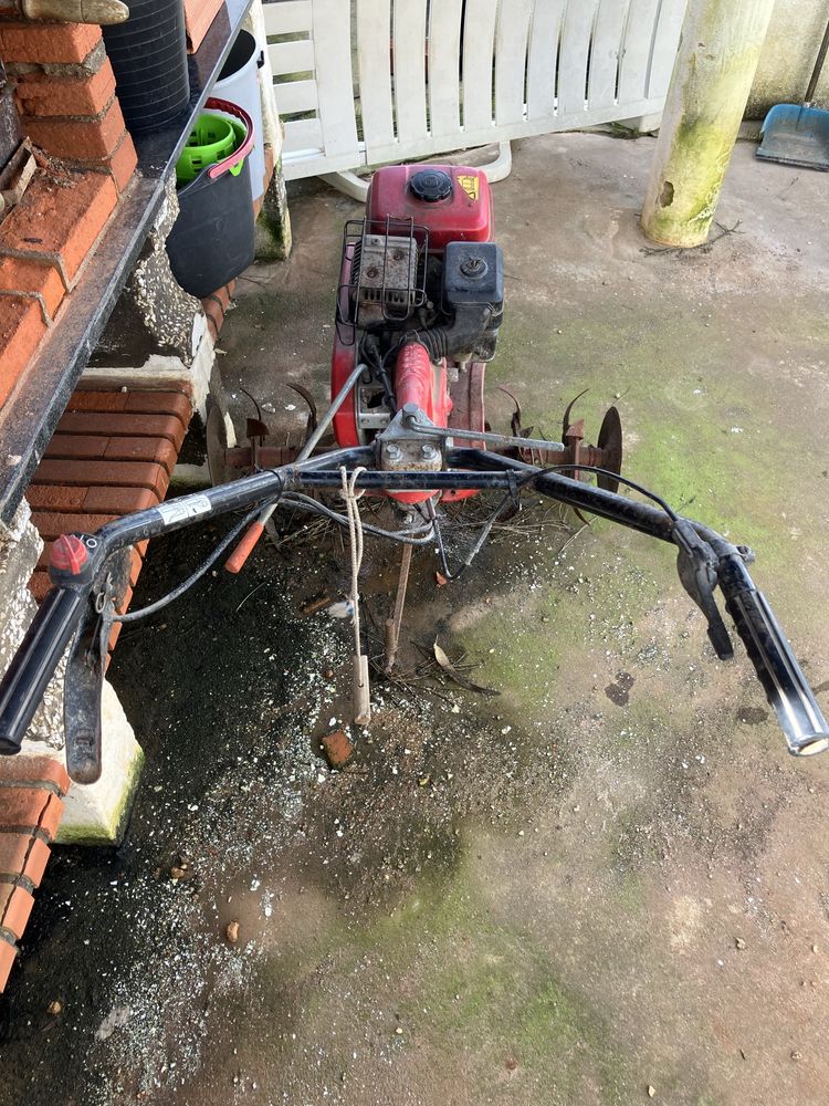 Trator de Fresa Honda F360