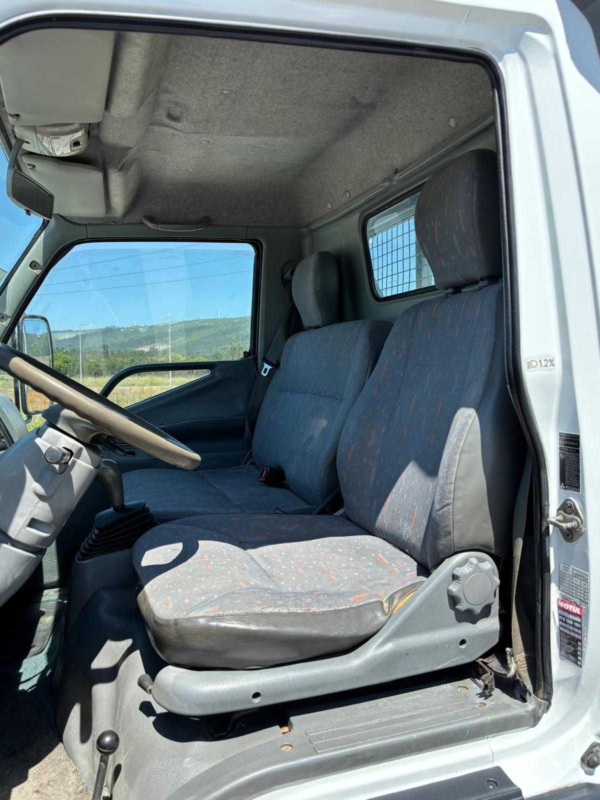 Mitsubishi Canter 2.8 TD tribasculante
