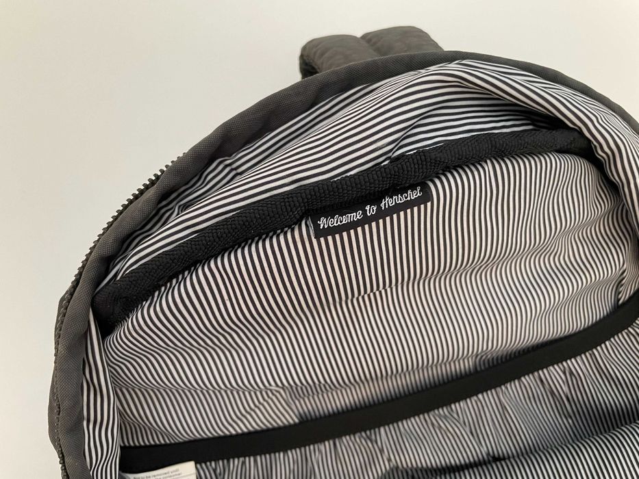 Herschel - Classic Backpack - Grey