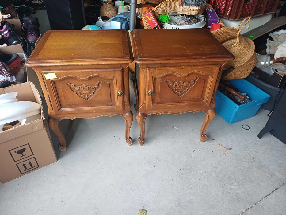 Komplet szafek nocnych Ludwikowskich