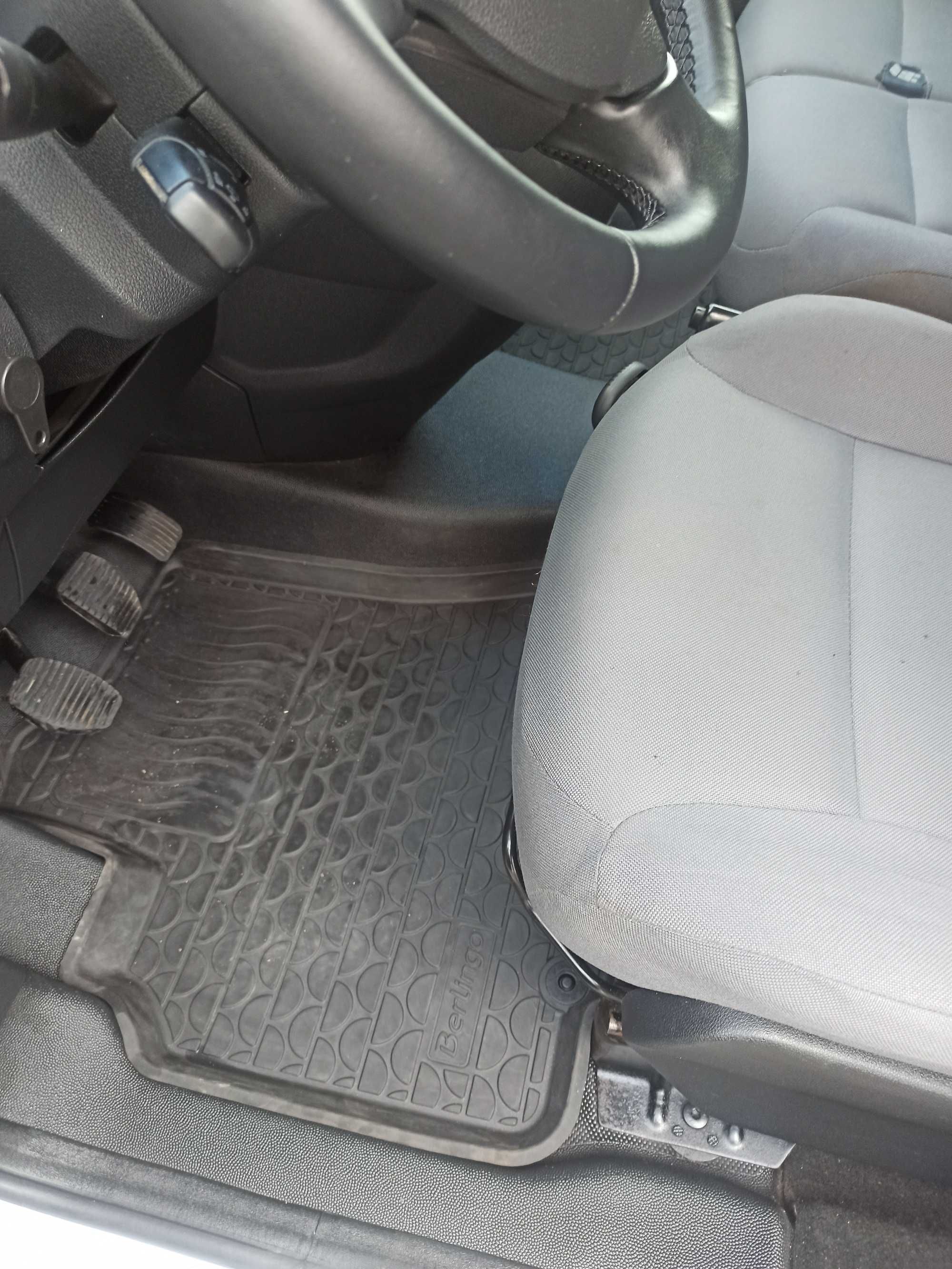 Citroen Berlingo 3 Lugares 1.6 HDI