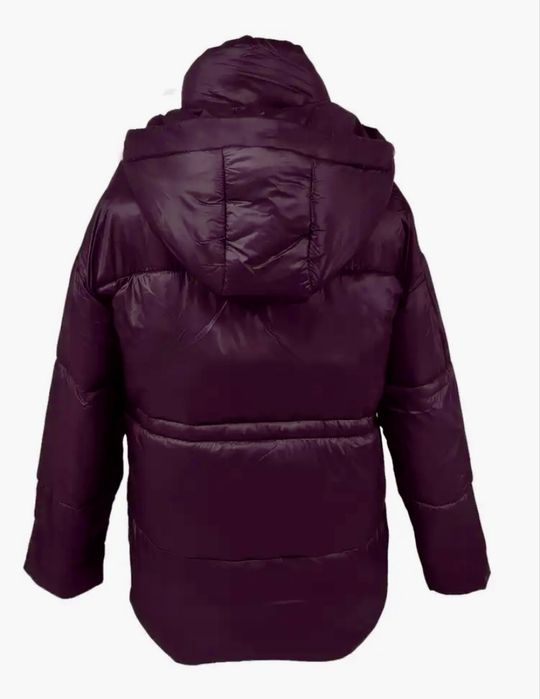 Пальто жіноче тепле фіолетового кольору