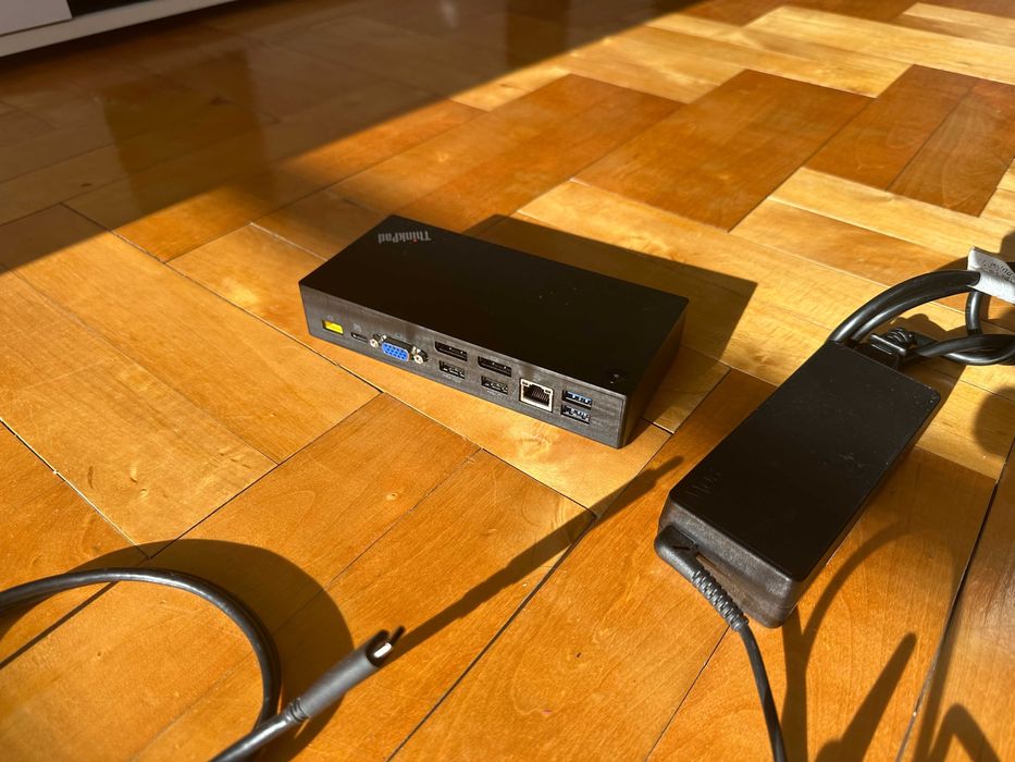 Stacja dokująca Lenovo 40A9 USB-C z zasilaczem