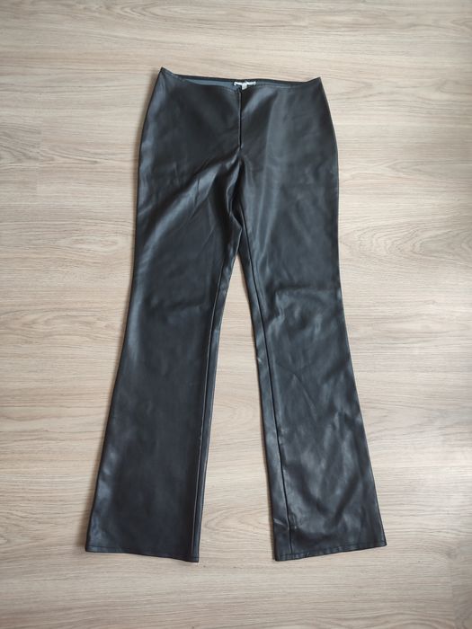 Czarne lateksowe dzwony