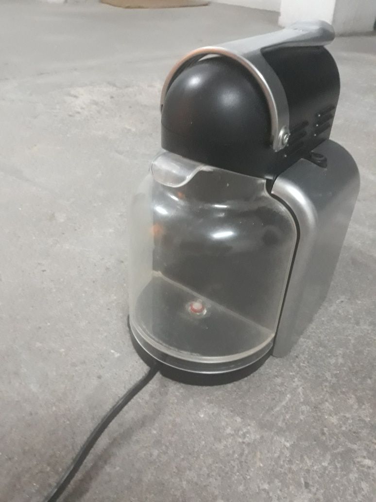 Máquina de café Magimix Nespresso (peças)