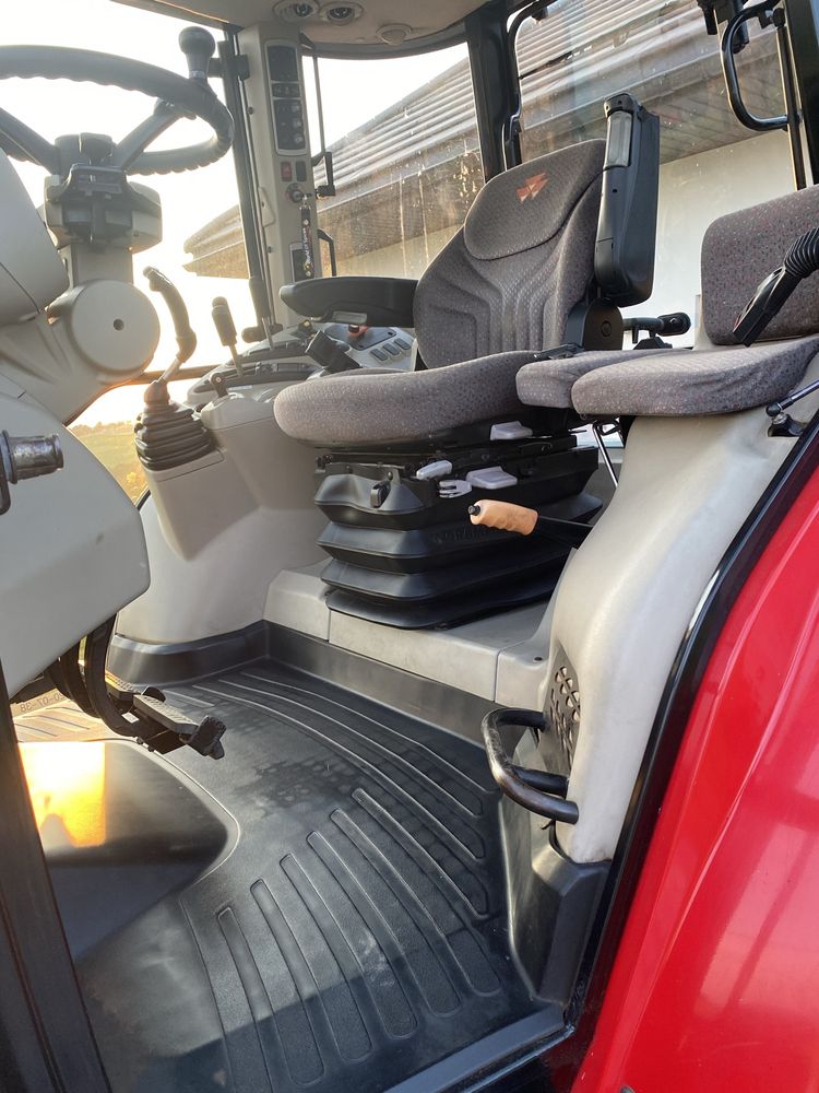 Massey Ferguson 5609 Dyna 4 MF 5609 95KM.