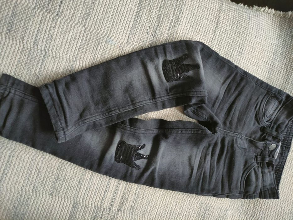 jeansy elastyczne 104 ocieplane