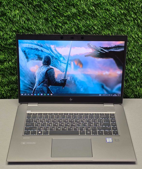 HP ZBook Studio G5 15,6"/ E-2186M /RAM 16GB/SSD 256GB/ АКБ - 1% износ!