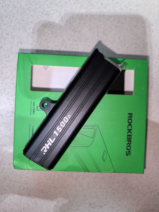 Lampka rowerowa Rockbros RHL-1500D