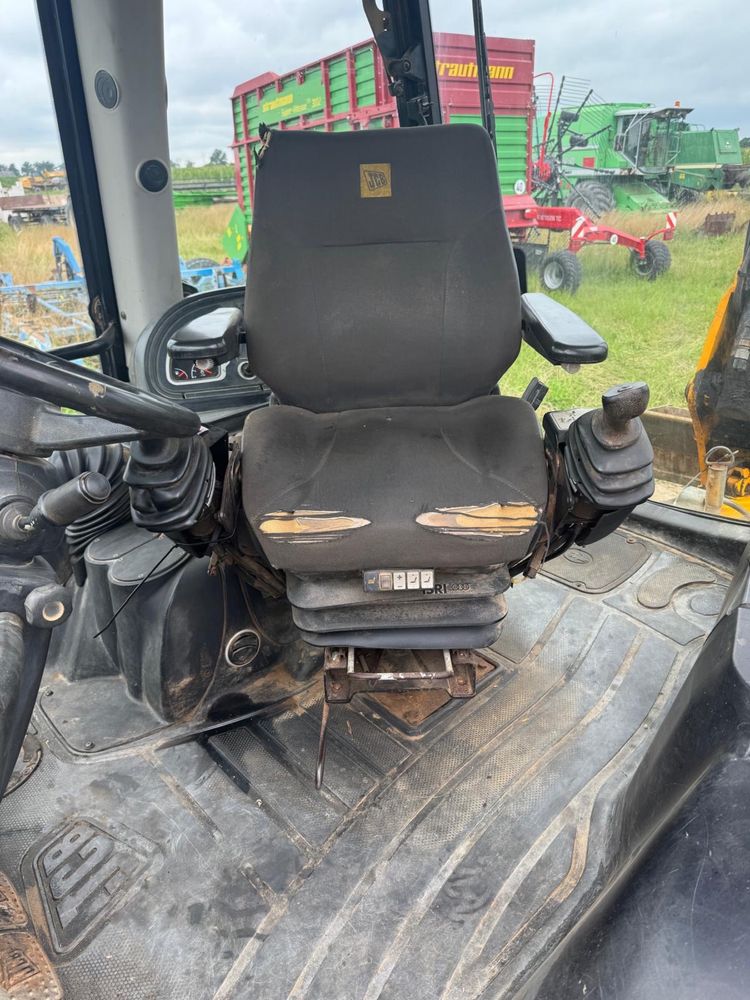 JCB 4CX Koparko-ładowarka