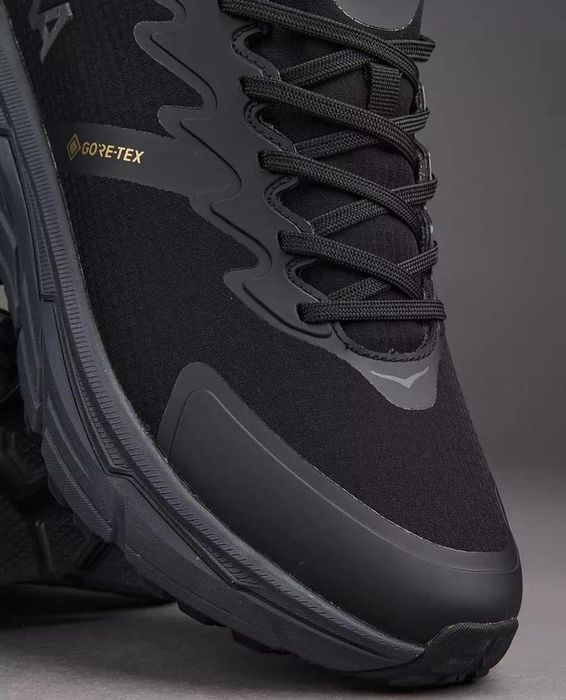 Кроссовки зимние Hoka черные gore-tex 3735-5