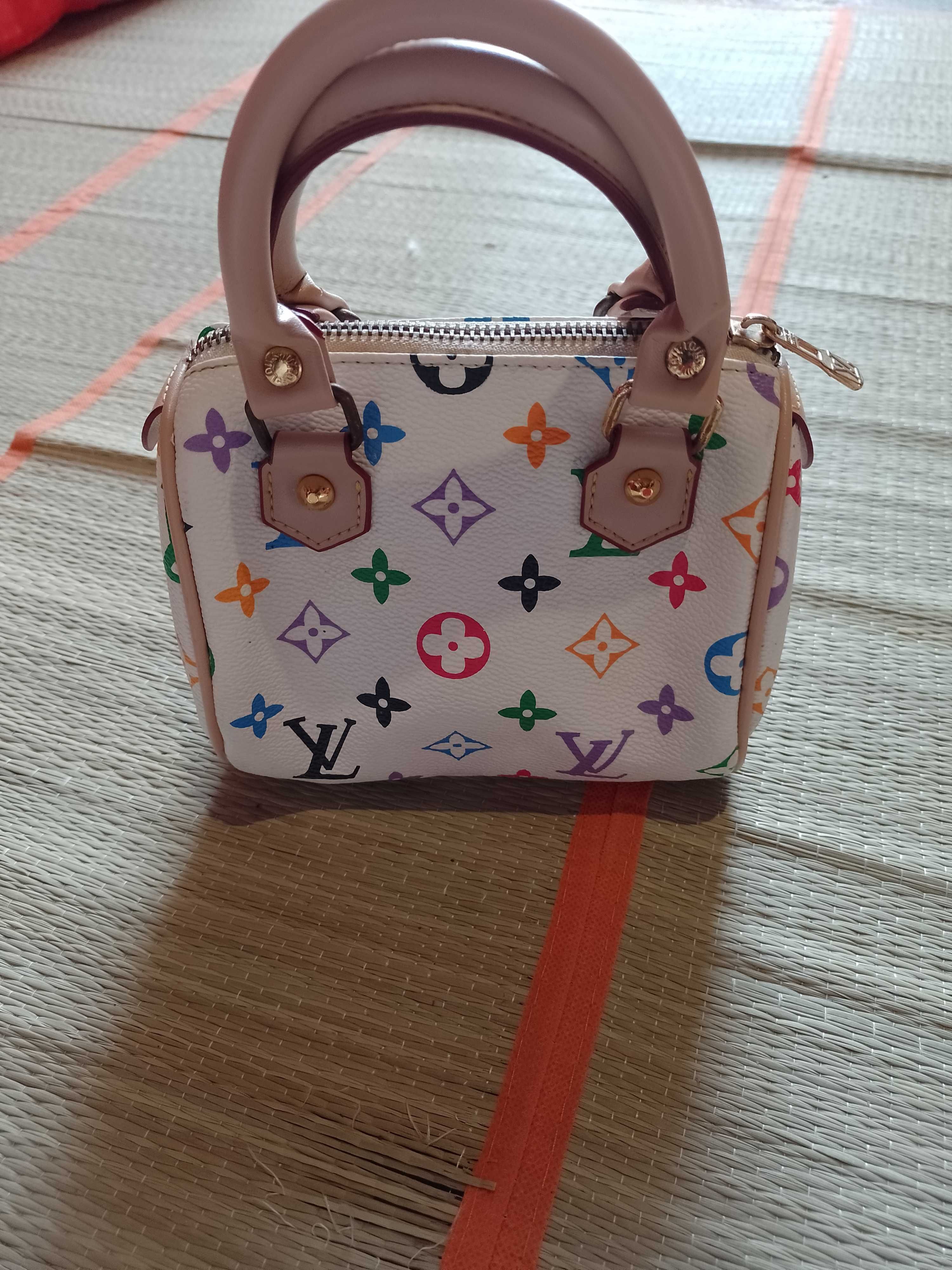 Louis Vuitton/ Ekskluzywna torebka kuferek