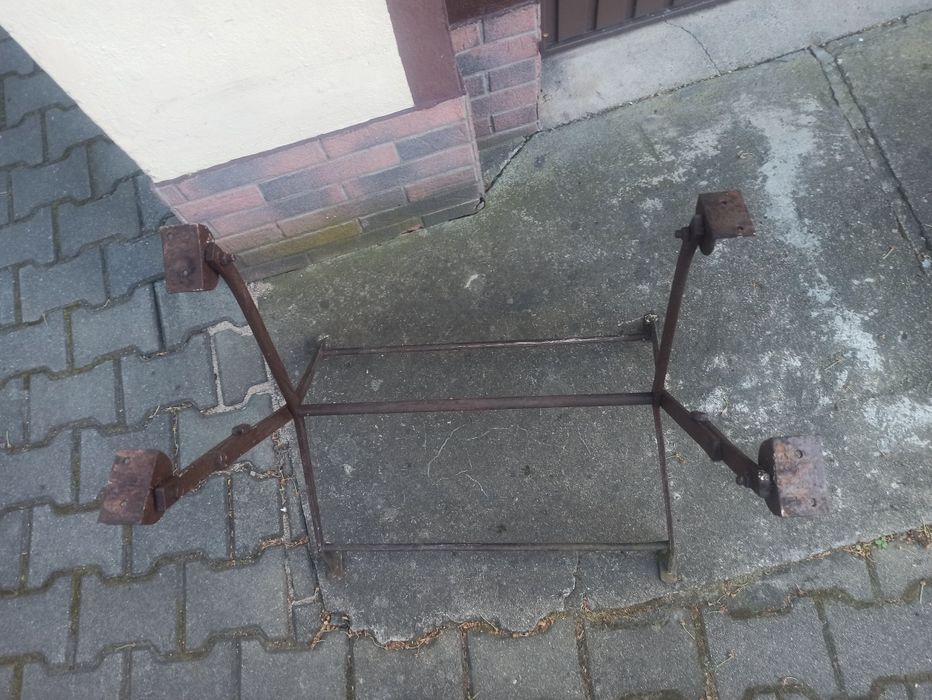Metalowe nogi koziołki pod blat