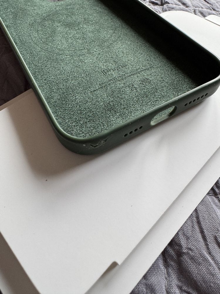 Oryginalne etui APPLE Case MagSafe iPhone 15 Pro Max Cyprys