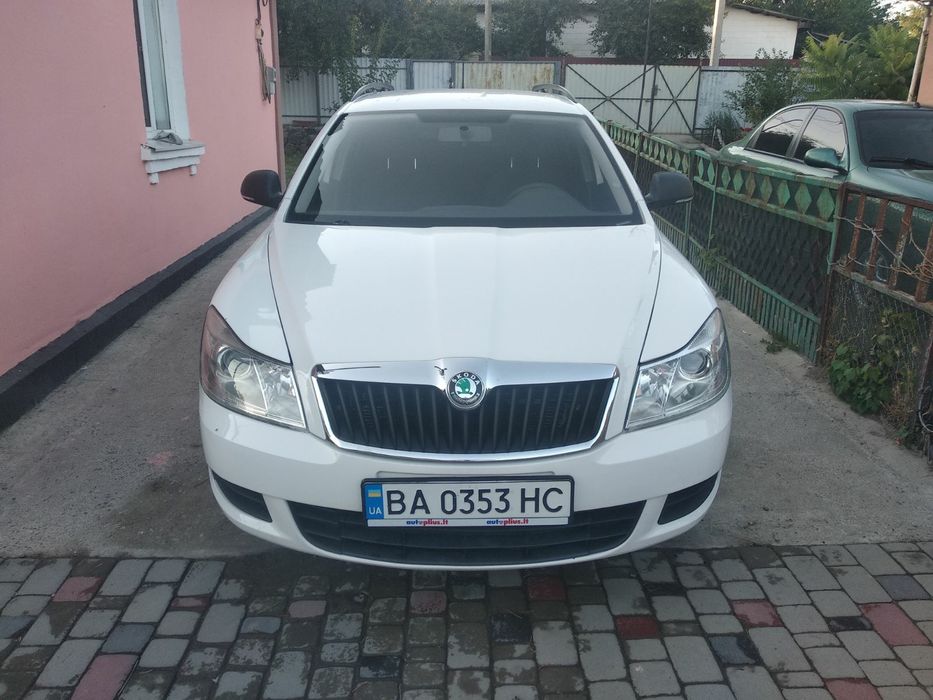 Продам шкоду А5 2011 рік