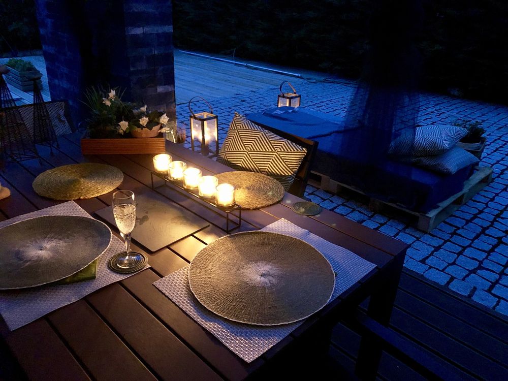 Mesa jardim e cadeiras