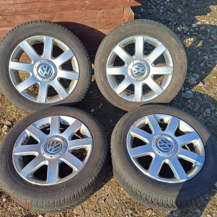 Felgi 16" z oponami