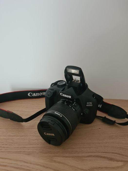 Canon Eos 4000D camera