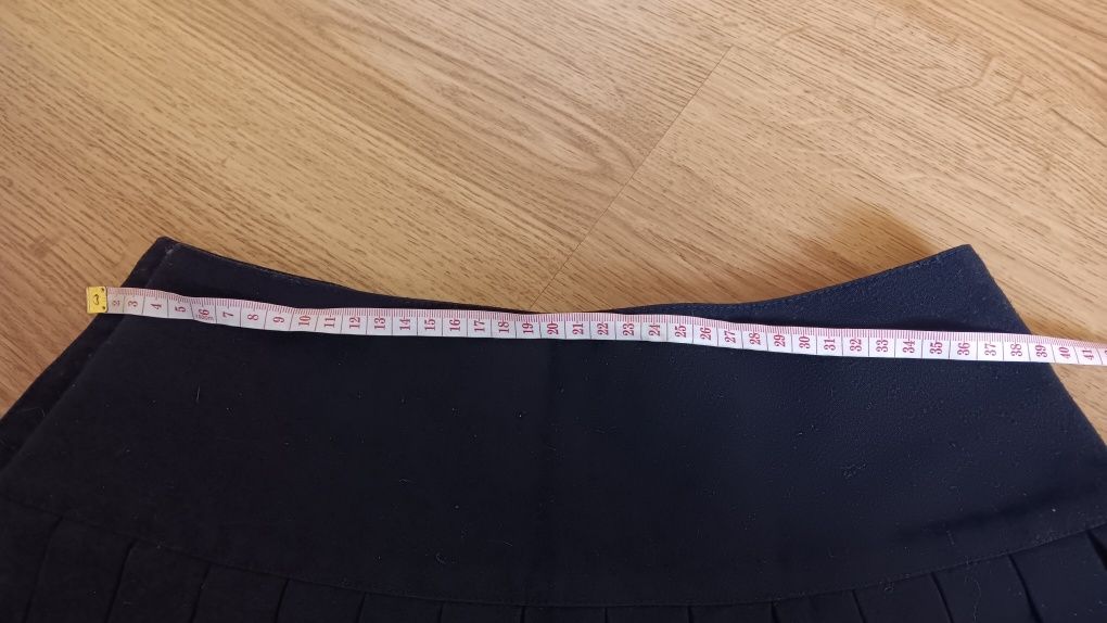 Ładna plisowana spódniczka Bonita r.38