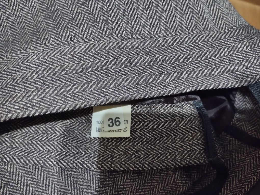 Piękna długa spódnica zapinana na zamek 34/46 XS S  jak nowa