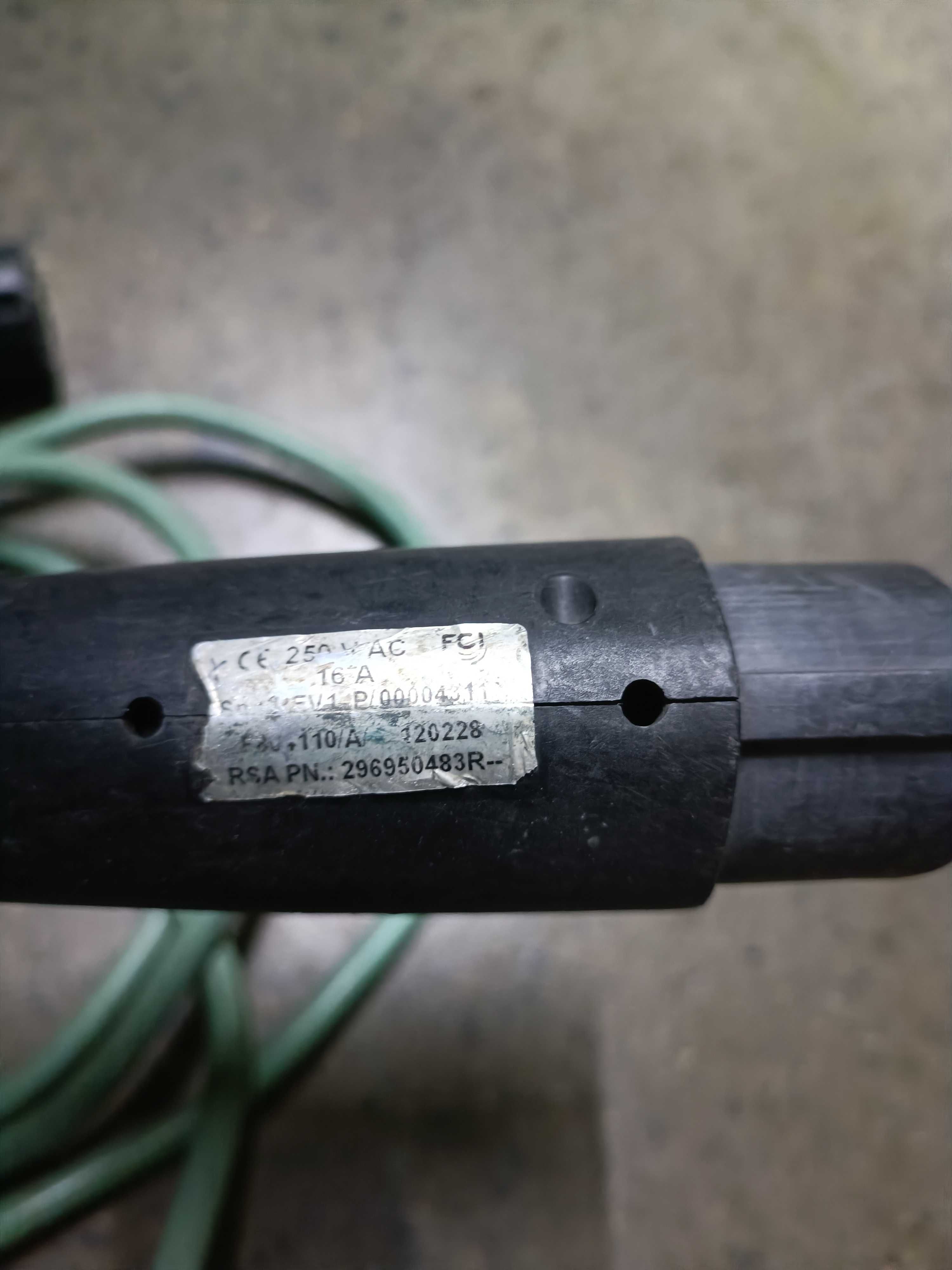 296955486R rema fci
Renault Kangoo
кабель зарядний пристрій гібридний