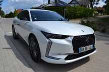 DS Automobiles DS 4 1,6 plug-in hyybrid 225KM Perła Navi LED FV23 !!!
