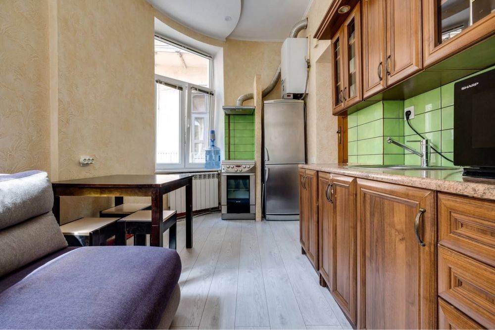 Продаж 1 к квартири в центрі міста. Вул. Дорошенка.