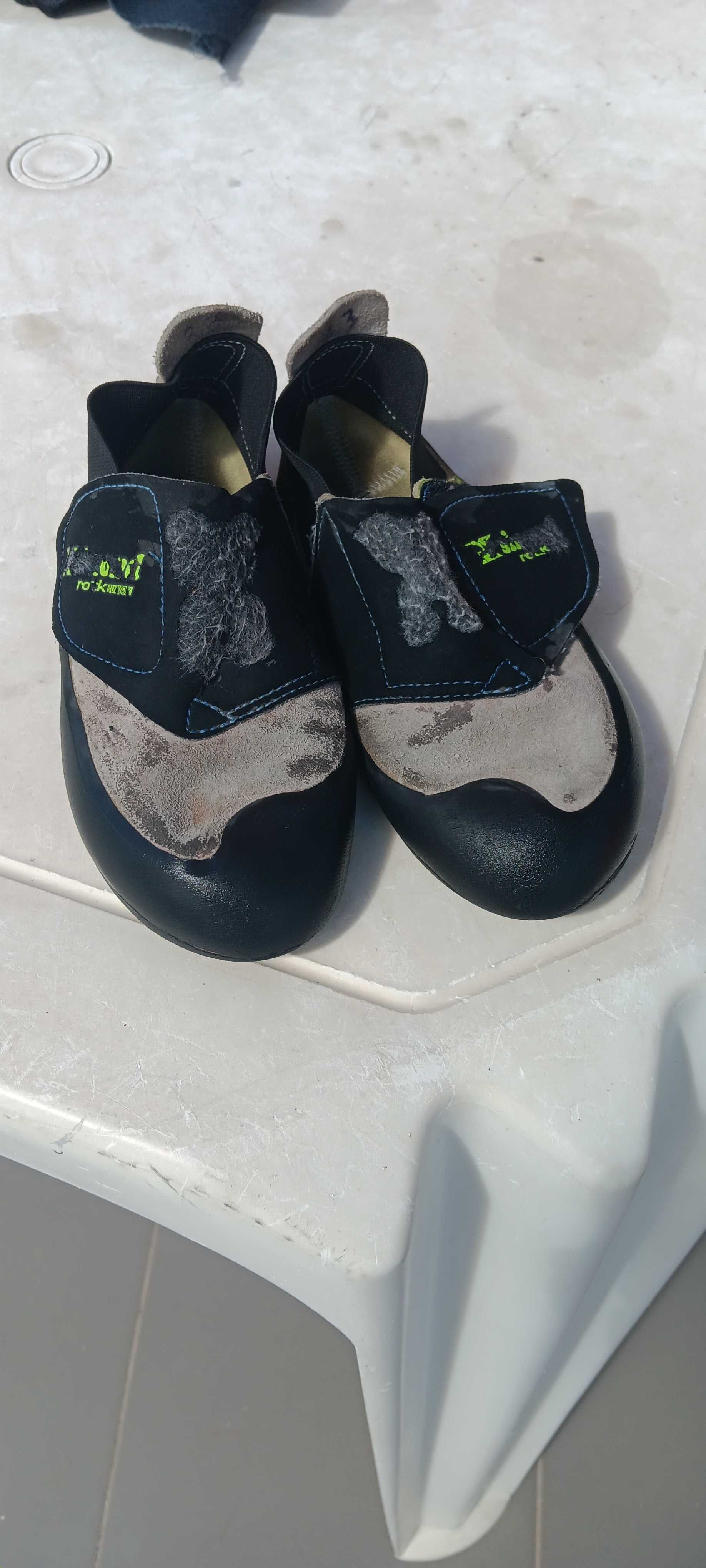 Pés de gato criança -2 pares 20 euros