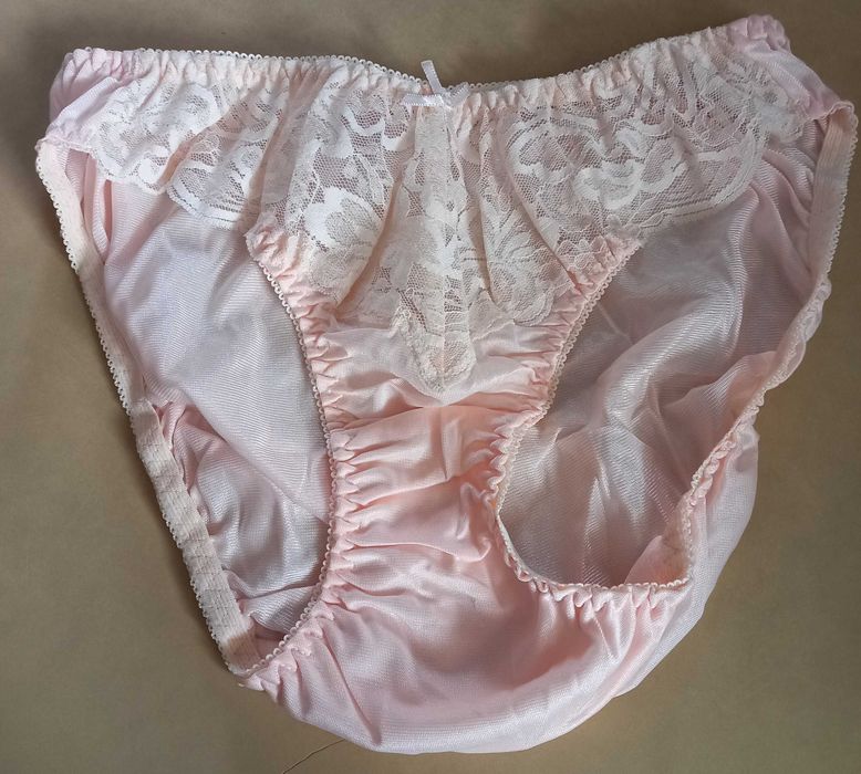 Трусы женские шелковые 48 размер