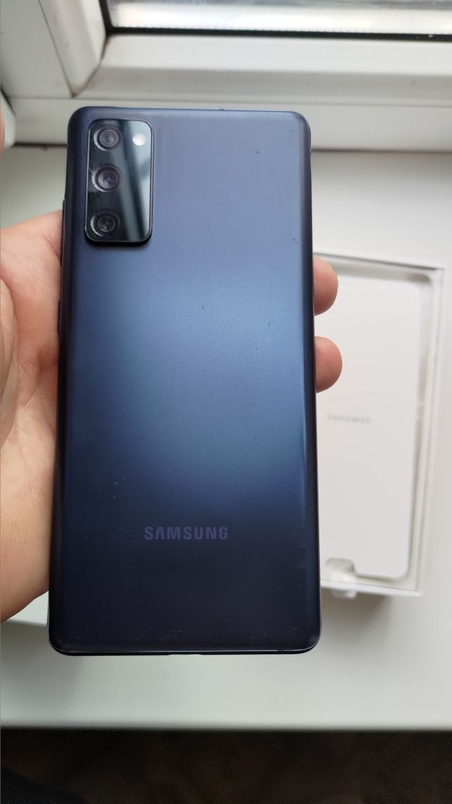 Samsung S20Fe офіціал 6/128 без втручань