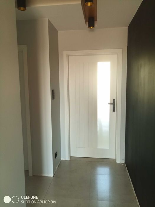 Sprzedaż i montaż drzwi wewnętrznych