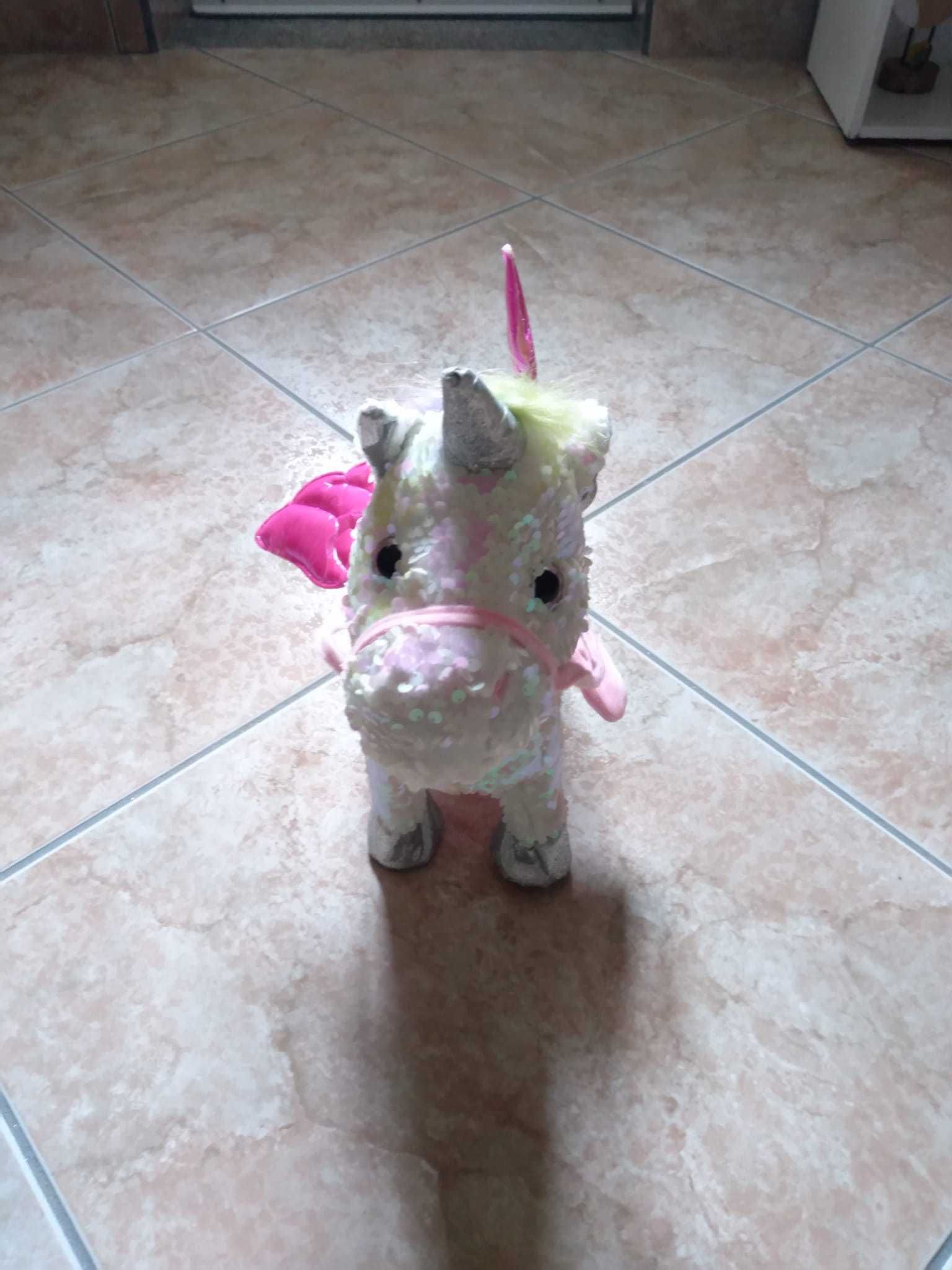 Boneco de pelúcia
