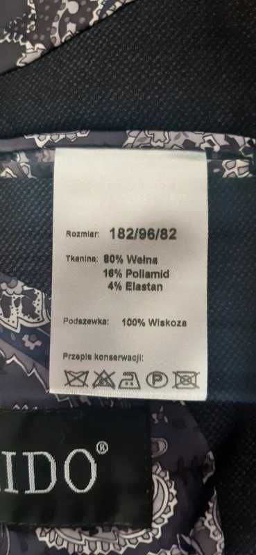 Garnitur VIDO ze spodniami