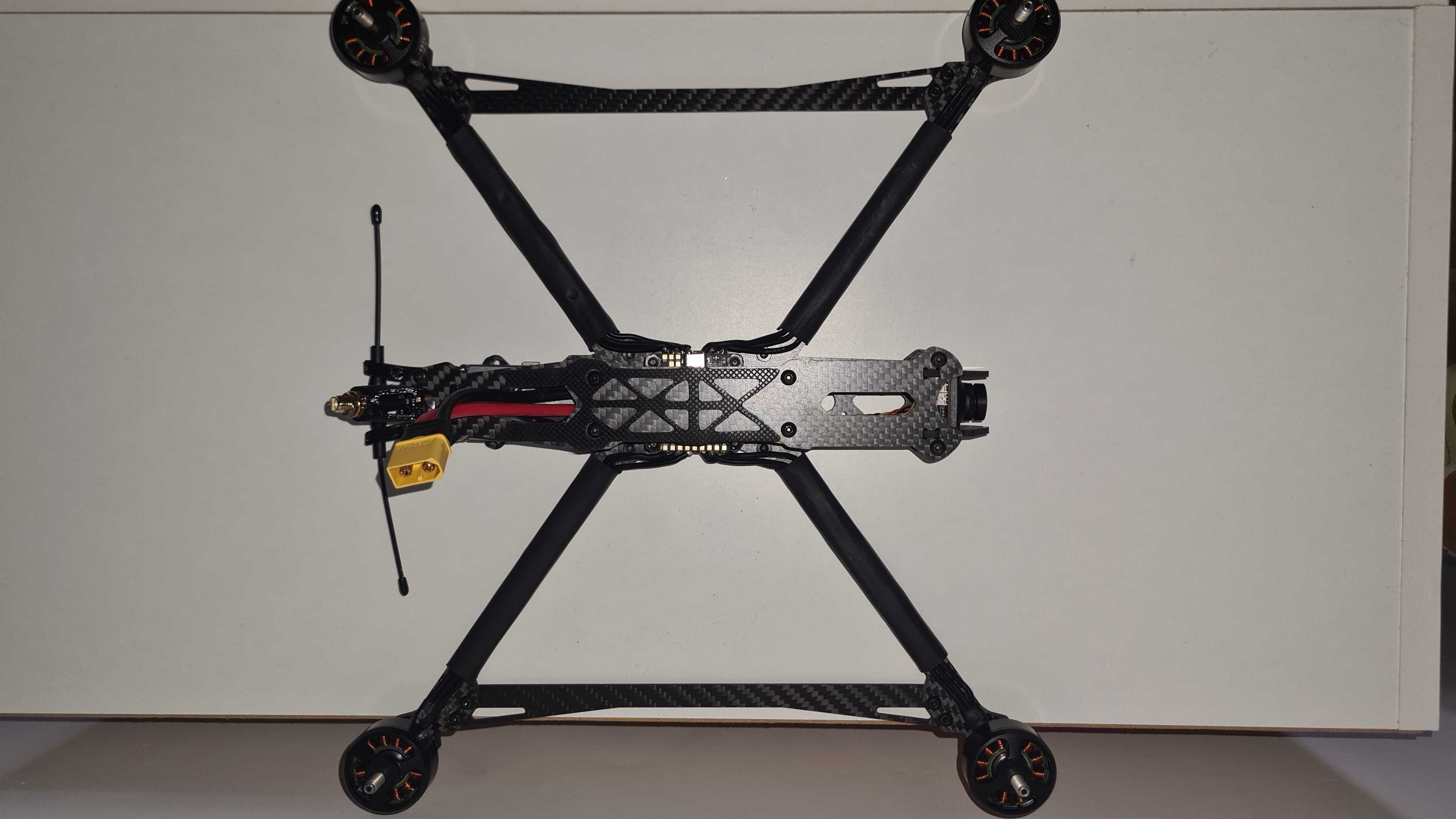 Dron FPV Mark4-8 Partizan Edition VTX 4.9-5.8G 3W F4 V3 ELRS 900 V1.5