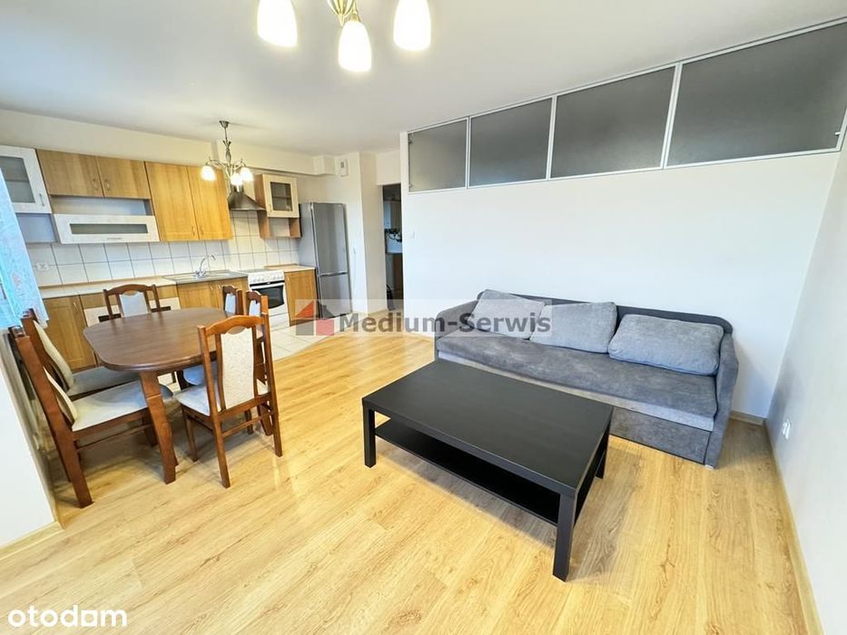 Trzypokojowe Wojska Polskiego z garażem