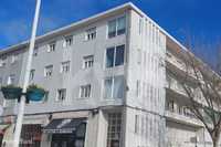 Apartamento T3 para venda no centro de Almada com excelente localizaçã