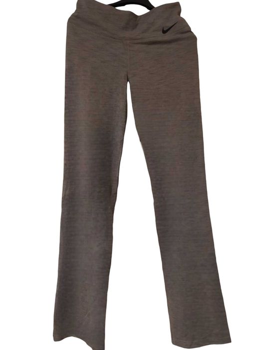 Spodnie legginsy damskie szare Nike Dri-Fit M