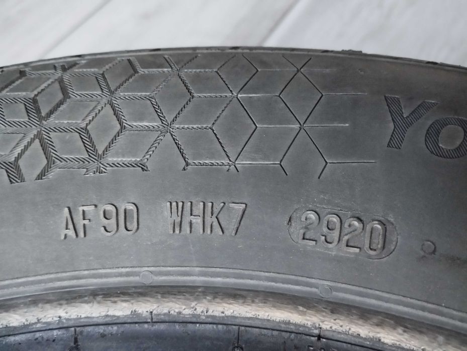 BESTDRIVE (CONTINENTAL) komplet 4 x Winter 185/60 R15 opony zimowe