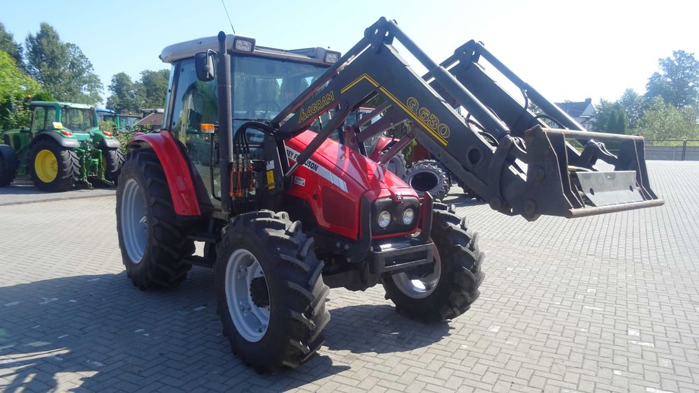 Massey Ferguson 5435 z ładowaczem AGRAM sprowadzony 2006r.
